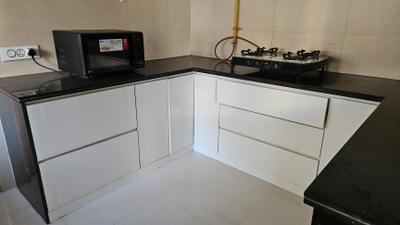 Kitchen Image of 2200 Sq.ft 4 BHK Apartment / Flat for rent in Adani Water Lily, Shantigram Ahmedabad for Rs. 150000