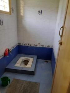 Bathroom Image of 700 Sq.ft 1 BHK Independent House for rent in Muneshwara Nagar Bengaluru for Rs. 12000