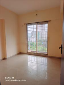Hall Image of 700 Sq.ft 2 BHK Apartment / Flat for rent in Lodha Amara, Kolshet Thane for Rs. 34000