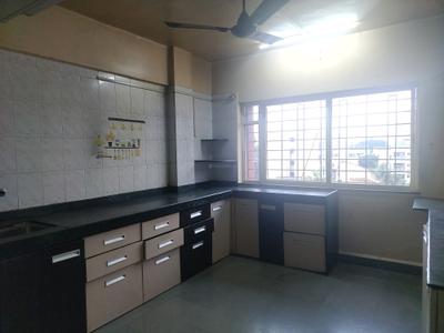Kitchen Image of 1400 Sq.ft 3 BHK Apartment / Flat for rent in Todkar Recidency, Bibwewadi Pune for Rs. 30000
