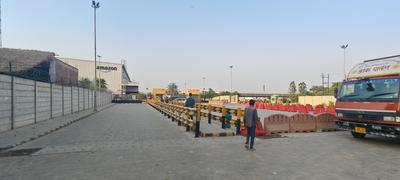 Image of 1350000 Sq.ft Residential Plot / Land for sale in Sarojini Nagar, Lucknow for Rs. 400000000