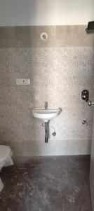 Bathroom Image of 850 Sq.ft 2 BHK Apartment / Flat for sale in Kenarc Premia Tower A, Chembur Mumbai for Rs. 18000000