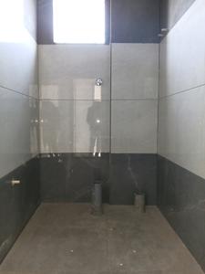 Common Bathroom Image of 1400 Sq.ft 3 BHK Apartment / Flat for sale in Lakeview Residency Bengaluru for Rs. 9000000