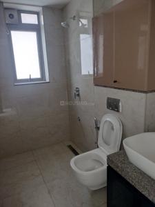 Bathroom Image of 1440 Sq.ft 3 BHK Apartment / Flat for rent in Prestige Siesta, Mulund West Mumbai for Rs. 110000
