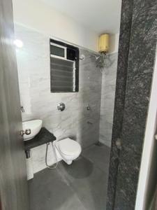 Bathroom Image of 530 Sq.ft 1 BHK Apartment / Flat for rent in Anant Metropolis Insignia Towers, Kasarvadavali Thane for Rs. 25000