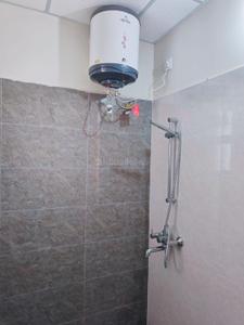 Bathroom Image of 1050 Sq.ft 2 BHK Apartment / Flat for rent in SBP Homes Gardenia, Sector 126 Mohali for Rs. 26000