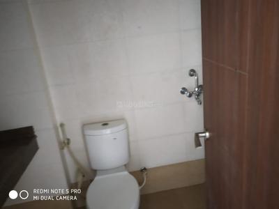 Bathroom Image of 1092 Sq.ft 2 BHK Apartment / Flat for sale in Sheres Shalimar Mannat, Mohammadpur Chauki Lucknow for Rs. 6300000