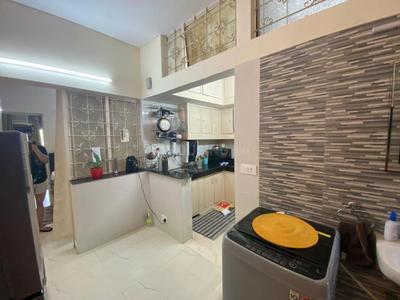 Bathroom Image of 1000 Sq.ft 2 BHK Builder Floor for rent in Lajpat Nagar New Delhi for Rs. 41000