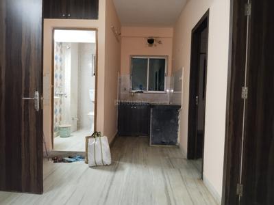 Bedroom Image of 800 Sq.ft 2 BHK Apartment / Flat for rent in Picnic Garden Kolkata for Rs. 11500