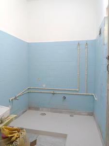 Common Bathroom Image of 1000 Sq.ft 3 BHK Independent House for rent in Paschim Putiary Kolkata for Rs. 15000