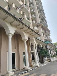 Image of 1390 Sq.ft 2 BHK Apartment / Flat for sale in DLF Richmond Park, Sector 43, Gurgaon for Rs. 33500000