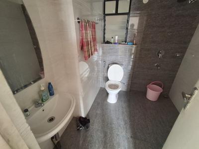 Bathroom Image of 1178 Sq.ft 3 BHK Apartment / Flat for rent in Hanspukuria Kolkata for Rs. 25000
