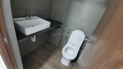 Image of 2000 Sq.ft 4 BHK Apartment / Flat for rent in Kalpataru Immensa, Thane West, Thane for Rs. 115000
