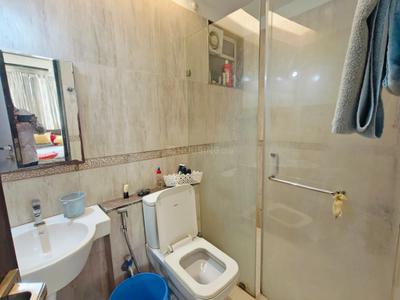Bathroom Image of 1450 Sq.ft 2 BHK Villa for sale in Rohan Mithila, Viman Nagar Pune for Rs. 30000000