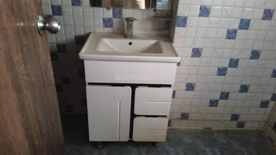 Image of 1600 Sq.ft 3 BHK Apartment / Flat for rent in Arocon Golf Ville, Crossings Republik, Ghaziabad for Rs. 25000