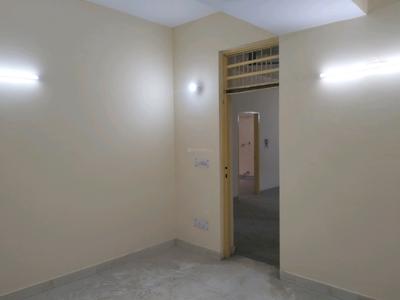 Bedroom Image of 1000 Sq.ft 3 BHK Apartment / Flat for sale in Sector 13 Rohini New Delhi for Rs. 16500000