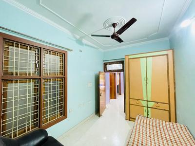 Bedroom Image of 1500 Sq.ft 2 BHK Independent House for rent in Kampoo Gwalior for Rs. 10000