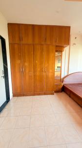 Bedroom Image of 950 Sq.ft 2 BHK Apartment / Flat for rent in Kothrud Pune for Rs. 35000