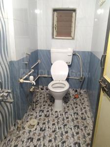 Bathroom Image of 510 Sq.ft 1 BHK Apartment / Flat for rent in Shivaji Nagar Pune for Rs. 35000