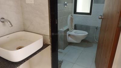 Image of 1750 Sq.ft 3 BHK Apartment / Flat for rent in Harni, Vadodara for Rs. 20000