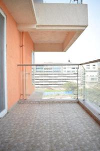 Balcony Image of 1390 Sq.ft 2 BHK Apartment / Flat for sale in Wadhwa Solitaire, Hadapsar Pune for Rs. 13000000