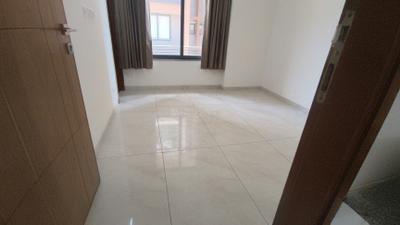 Bedroom Image of 1350 Sq.ft 3 BHK Apartment / Flat for rent in Eklingji Skylights, Sanand Ahmedabad for Rs. 21000