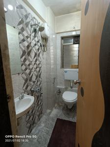 Bathroom Image of 1000 Sq.ft 2 BHK Apartment / Flat for sale in Sunview, Dahisar West Mumbai for Rs. 16500000