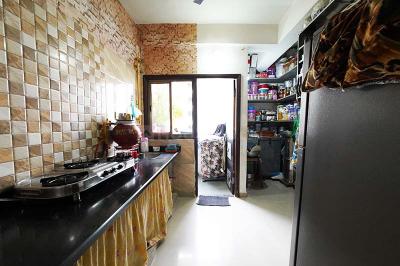 Kitchen Image of 1242 Sq.ft 2 BHK Apartment / Flat for sale in Gota Ahmedabad for Rs. 6500000