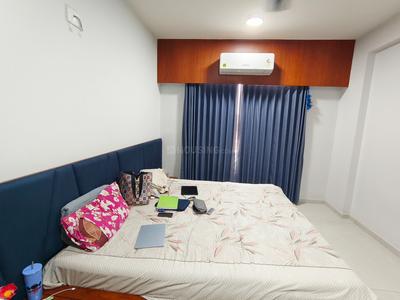Bedroom Image of 3150 Sq.ft 4 BHK Apartment / Flat for rent in Abhishek Shridhar Shilp, Kudasan Gandhinagar for Rs. 55000