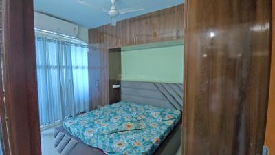 Bedroom Image of 750 Sq.ft 2 BHK Apartment / Flat for rent in Pyramid Urban 67A, Sector 67 Gurgaon for Rs. 32000