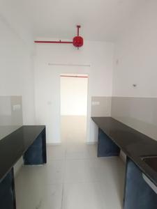 Kitchen Image of 1000 Sq.ft 2 BHK Apartment / Flat for rent in Runwal The Central Park, Chinchwad Pune for Rs. 33500