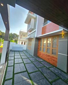 Image of 2500 Sq.ft 4 BHK Independent House for sale in Pukkattupady, Kochi for Rs. 12500000
