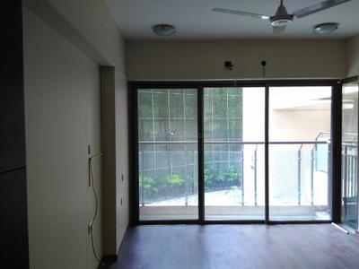 Hall Image of 900 Sq.ft 2 BHK Apartment / Flat for rent in K Raheja Vistas, Powai Mumbai for Rs. 85000