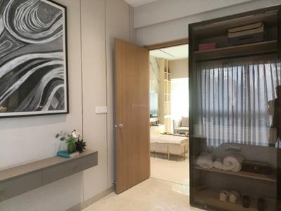 Bedroom Image of 976 Sq.ft 2 BHK Apartment / Flat for rent in Kalpataru Aura, Ghatkopar West Mumbai for Rs. 80000