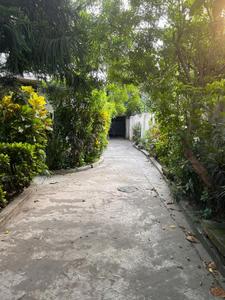 Image of 5000 Sq.ft 8 BHK Villa for sale in New Alipore, Kolkata for Rs. 135000000