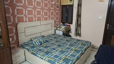 Bedroom Image of 1000 Sq.ft 2 BHK Builder Floor for rent in Sector 4 Rohini New Delhi for Rs. 38000
