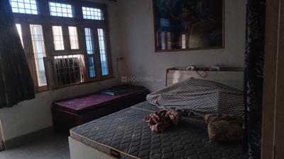 Bedroom Image of 1125 Sq.ft 3 BHK Apartment / Flat for rent in Krishna Nagar Mathura for Rs. 15000