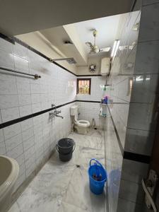 Bathroom Image of 2030 Sq.ft 3 BHK Apartment / Flat for sale in Maniktala Kolkata for Rs. 30000000
