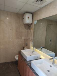 Bathroom Image of 7100 Sq.ft 5 BHK Apartment / Flat for sale in Supertech Supernova, Sector 94 Noida for Rs. 102500000