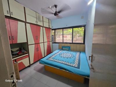 Bedroom Image of 1000 Sq.ft 2 BHK Apartment / Flat for sale in Mulund East Mumbai for Rs. 16000000