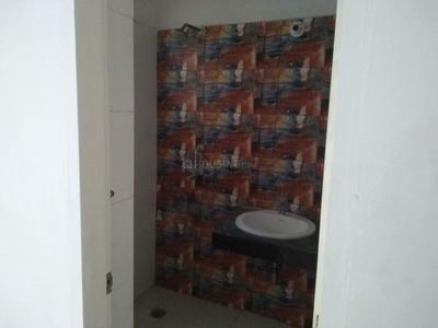 Bathroom Image of 2220 Sq.ft 3 BHK Villa for rent in Paramount Golfforeste Villas, Surajpur Greater Noida for Rs. 26501