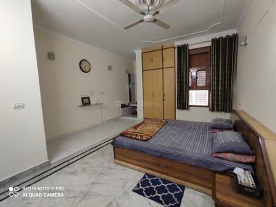 Bedroom Image of 2520 Sq.ft 4 BHK Builder Floor for sale in Punjabi Bagh New Delhi for Rs. 35000000