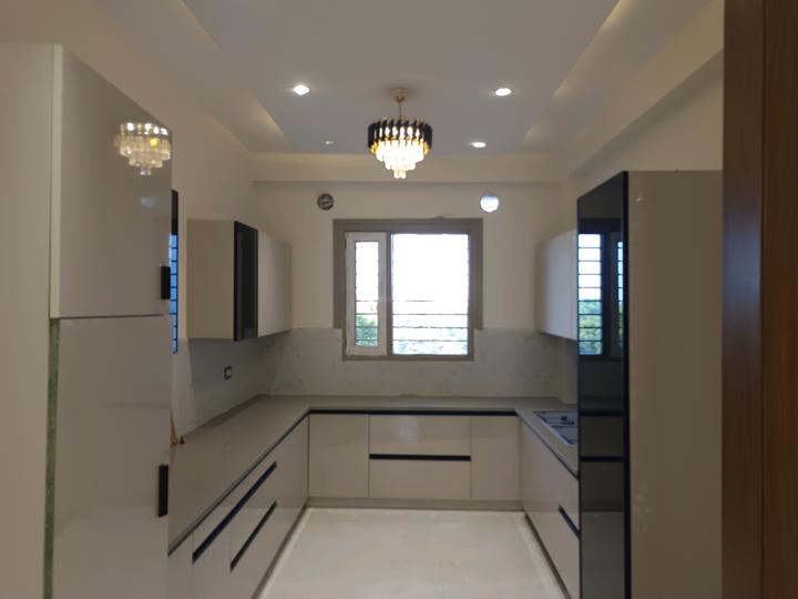 Srishti Premium Floors Main Image 1