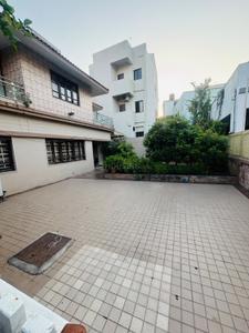 Image of 3600 Sq.ft 4 BHK Independent House for rent in Thaltej, Ahmedabad for Rs. 80000