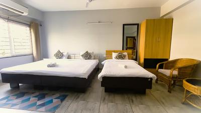 Bedroom Image of 4000 Sq.ft 7 BHK Builder Floor for rent in Kahilipara Guwahati for Rs. 90000