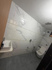 Image of 1500 Sq.ft 6 BHK Villa for sale in Isanpur, Ahmedabad for Rs. 20000000