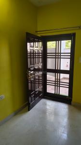 Bedroom Image of 2500 Sq.ft 3 BHK Builder Floor for rent in Vrindavan Yojana Lucknow for Rs. 22000