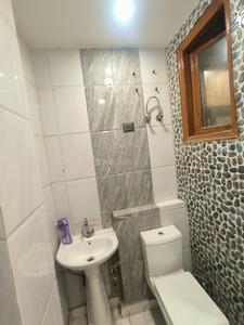 Image of 810 Sq.ft 3 BHK Builder Floor for rent in Dwarka Mor, New Delhi for Rs. 25500