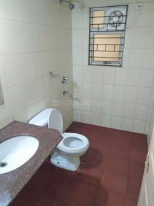 Bathroom Image of 1400 Sq.ft 2 BHK Apartment / Flat for rent in Mantri Greens, Sheshadripuram Bengaluru for Rs. 75000