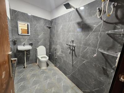 Bathroom Image of 450 Sq.ft 1 RK Apartment / Flat for rent in Jagatpura Jaipur for Rs. 16800